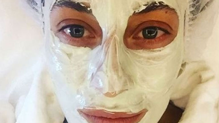 Αποκλείεται να αναγνωρίσατε την Ελληνίδα παρουσιάστρια!