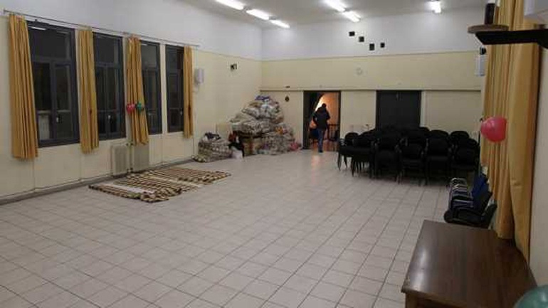 Ανοικτοί οι δύο θερμαινόμενοι χώροι του δήμου Αθηναίων για τους άστεγους