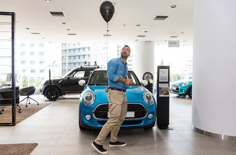 Η αγορά ενός MINI είναι πάντα ένα ευχάριστο γεγονός...