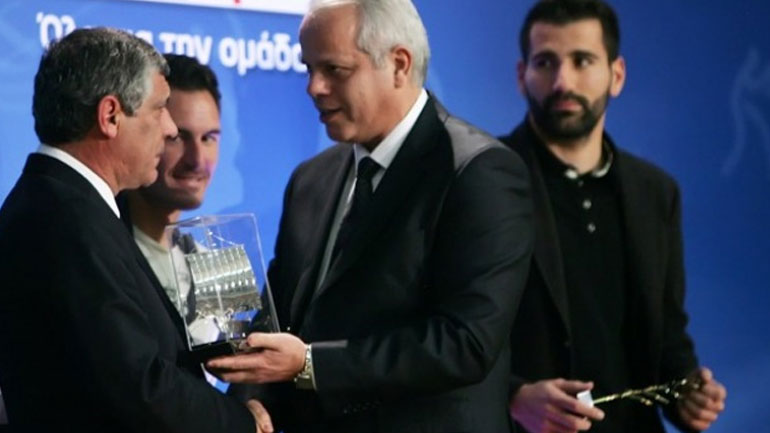 Σάντος: Μπορεί να επιστρέψω στην Ελλάδα