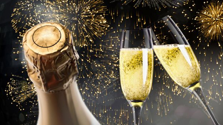 Συμβουλές για σεξ στις γιορτές χωρίς… απρόοπτα