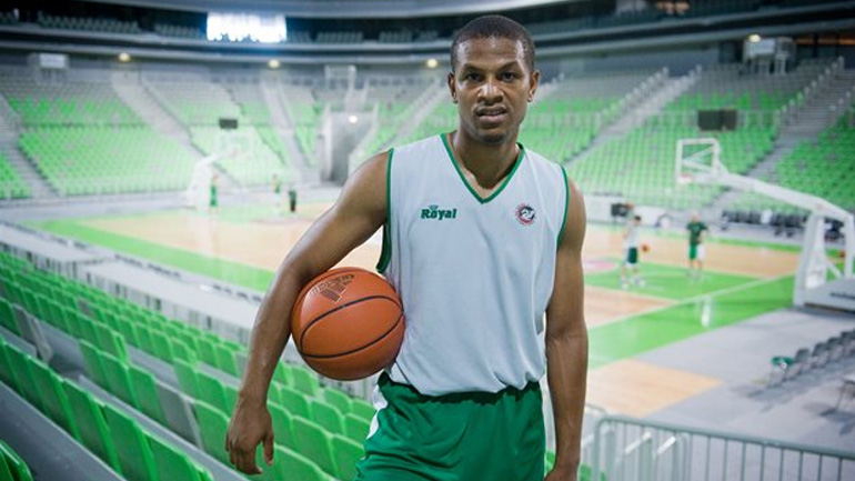 Τσεκάρει Ουότερς ο Ολυμπιακός