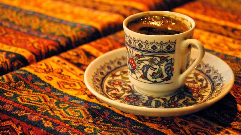 Στην Τουρκία συνέλαβαν… καφετζή για προσβολή του Ερντογάν