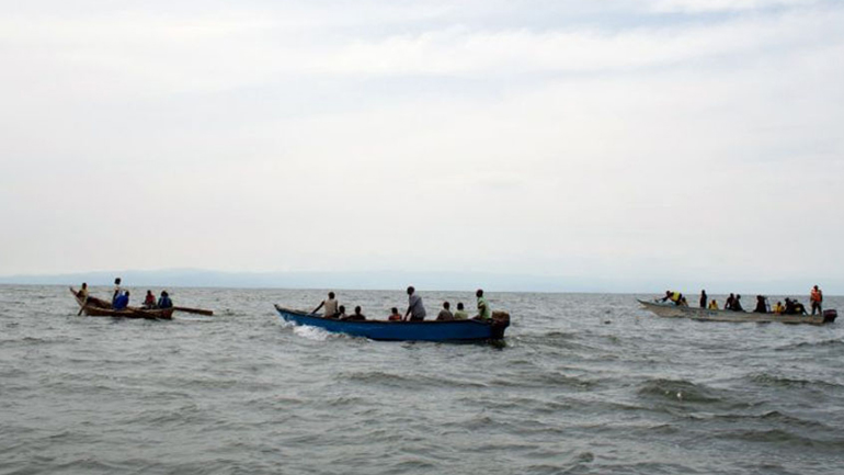 Ουγκάντα: Βυθίστηκε σκάφος με ποδοσφαιρική ομάδα – 30 νεκροί