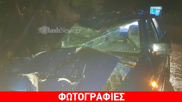 Δέντρο έπεσε στην Ε.Ο. Χανίων-Ρεθύμνου και διέλυσε αυτοκίνητο