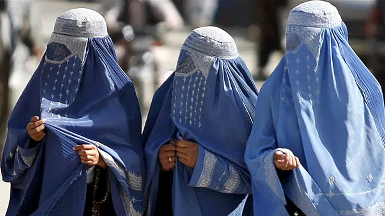 Αφγανιστάν: Την αποκεφάλισαν οι Ταλιμπάν επειδή βγήκε από το σπίτι χωρίς τον σύζυγό της