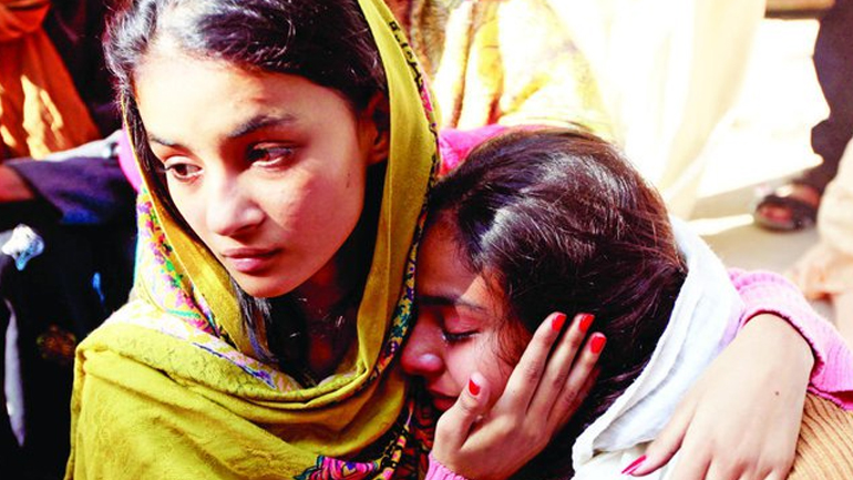 Πακιστάν: 34 νεκροί από κατανάλωση νοθευμένου αλκοόλ