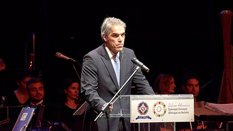 Η επιστολή παραίτησης του προέδρου του ΟΠΑΝΔΑ για τη ρόδα στο Σύνταγμα