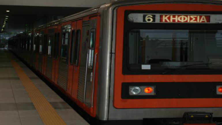 Μέχρι τον σταθμό «Ειρήνη» οι συρμοί του ΗΣΑΠ – Απίστευτη ταλαιπωρία για τους επιβάτες Μέχρι τον σταθμό «Ειρήνη» οι συρμοί του ΗΣΑΠ – Απίστευτη ταλαιπωρία για τους επιβάτες