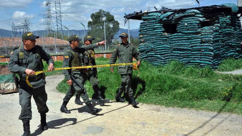Κολομβία: Αιματηρή επίθεση ανταρτών σε αστυνομικούς