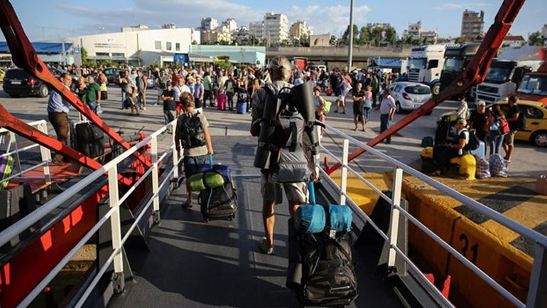 Με διψήφιο νούμερο στις προκρατήσεις ξεκινά το 2017