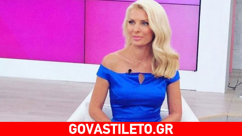 Η χριστουγεννιάτικη selfie της Ελένης Μενεγάκη που «έριξε» το Instagram