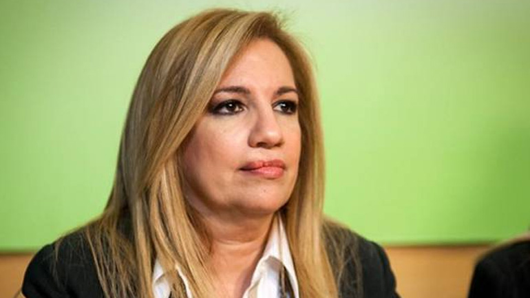 Γεννηματά: Τέρμα οι σωτήρες και οι αυταπάτες