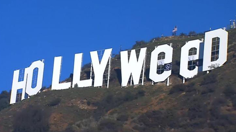 Η πινακίδα του Hollywood έγινε…Hollyweed
