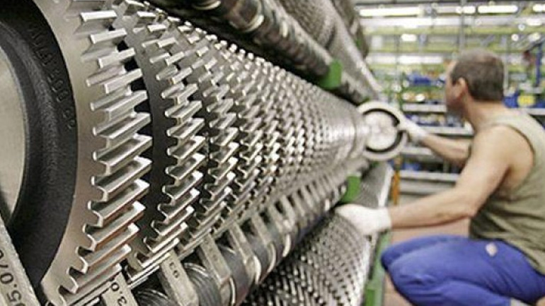 Επιβράδυνση της εργοστασιακής παραγωγής στην Κίνα