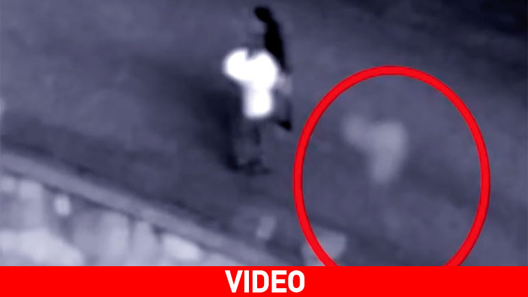 Υποψιάζονταν ότι το σπίτι τους είναι στοιχειωμένο, έβαλαν κάμερα και… είδαν φάντασμα!