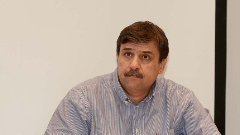 Ξανθός: «Όσοι επενδύουν στην κατάρρευση της δημόσιας περίθαλψης θα διαψευστούν για άλλη μια φορά»