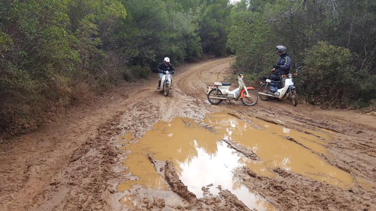 Είναι απλό. Παίρνεις φόρα και βουτάς!!!!