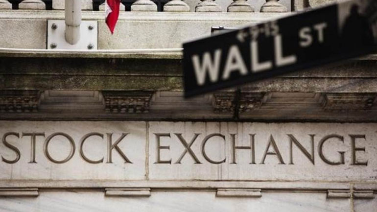 Με άνοδο έκλεισε στην πρώτη συνεδρίαση του 2017 η Wall Street