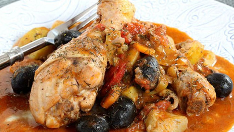 Κοτόπουλο με ελιές