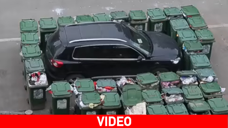 Τον έκανε… σκουπίδι!