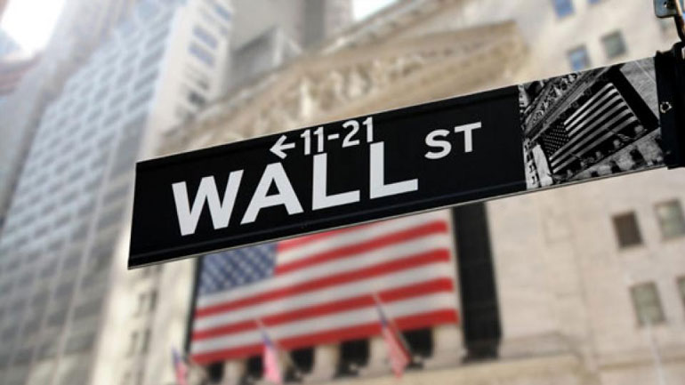 Οριακές διακυμάνσεις στη Wall Street