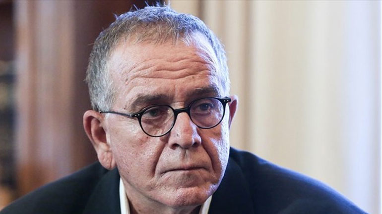 Eπισκέψεις Μουζάλα σε κέντρα φιλοξενίας προσφύγων