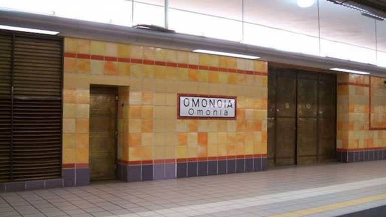 Ανοιχτοί όλο το 24ωρο τρεις σταθμοί του μετρό για την προστασία των αστέγων συμπολιτών μας