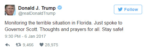 Ο Ντόναλντ Τραμπ στο τουίτερ ανέφερε ότι παρακολουθεί την κατάσταση, μίλησε με τον τοπικό κυβερνήτη και κατέληξε: 'Σκέψεις και προσευχές για όλους. Κρατηθείτε ασφαλείς'