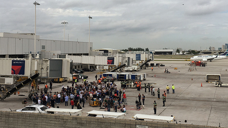Οι καναδικές αρχές διέψευσαν ότι ο δράστης της επίθεσης στο αεροδρόμιο της Φλόριντα είχε επιβιβαστεί σε πτήση από τον Καναδά