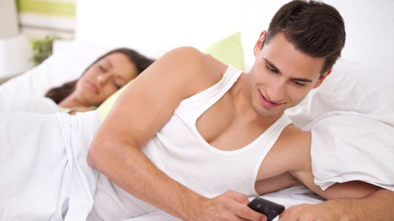 Απίστευτη έρευνα αποκαλύπτει την ημέρα της απιστίας!