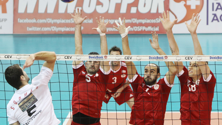 Βόλεϊ: Αήττητος ο Ολυμπιακός, 3-1 την Παναχαϊκή