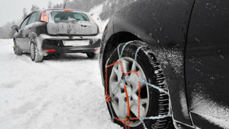 Ποιοι δρόμοι παραμένουν κλειστοί – πού χρειάζονται αλυσίδες