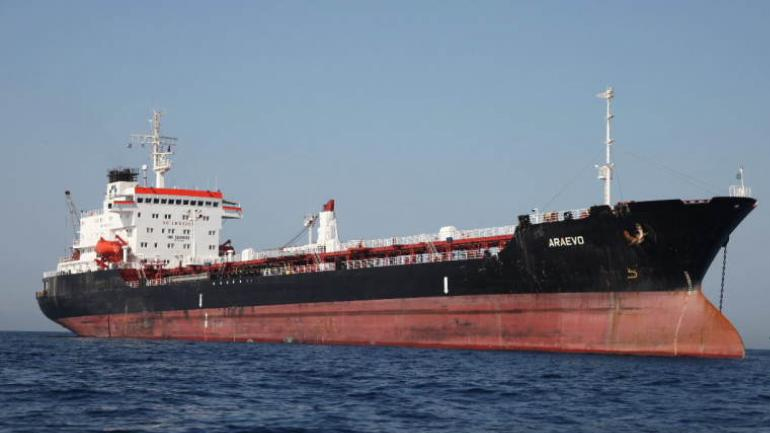 Σκάφος του λιμενικού μετέφερε από τάνκερ ασθενή στο Ηράκλειο