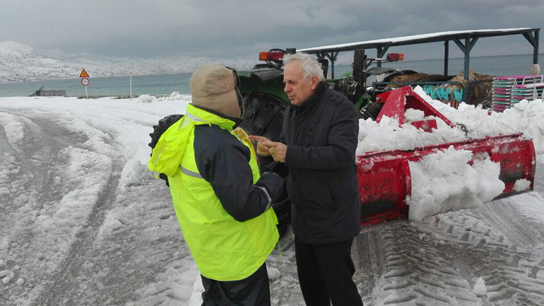 Β. Αποστόλου: Η αυτοδιοίκηση καθυστέρησε να παρέμβει για τα χιόνια στην Εύβοια