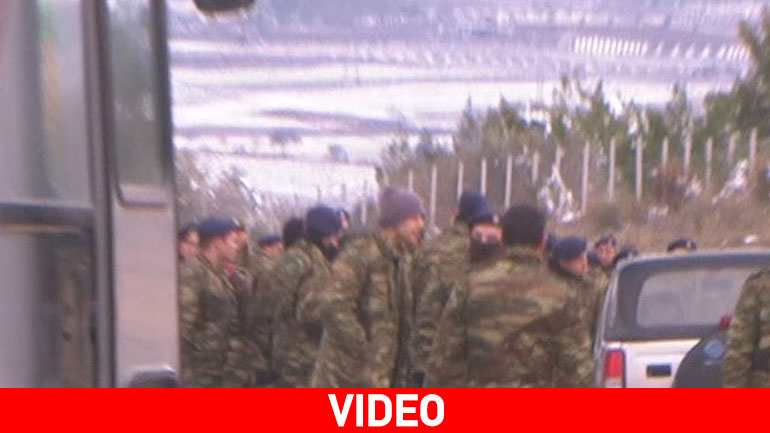 Κόρινθος: Φωτιά σε λεωφορείο της Σχολής Ευελπίδων που μετέφερε στρατιωτικούς