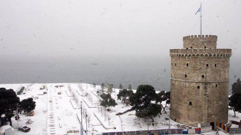 Διακοπή κυκλοφορίας σε δρόμους της Θεσσαλονίκης – Πού χρειάζονται αντιολισθητικές αλυσίδες