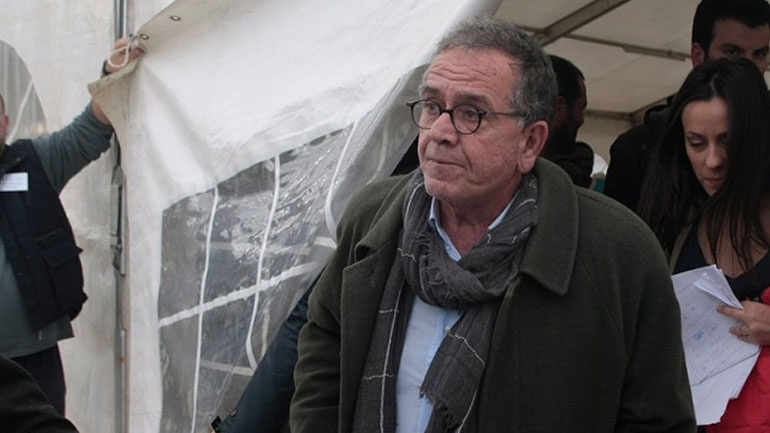 Ούτε με ελικόπτερο κατάφερε να φτάσει στη Μυτιλήνη ο Μουζάλας