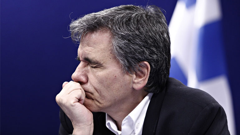 “Κόφτης” συντάξεων, μείωση αφορολόγητου