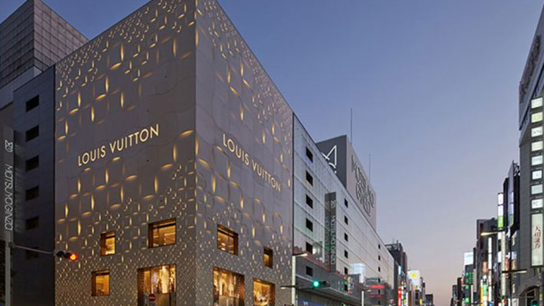 Fashion alert: Η νέα συνεργασία έκπληξη της Louis Vuitton που θα συζητηθεί