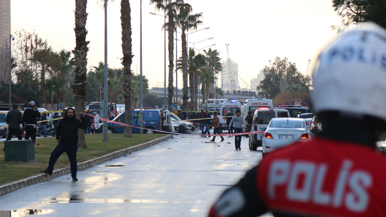 Τα «Γεράκια του Κουρδιστάν» πίσω από την επίθεση στη Σμύρνη