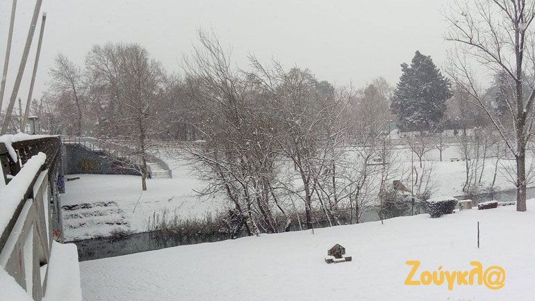 Η χιονισμένη Λάρισα