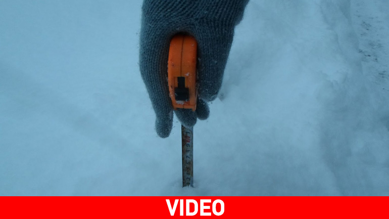 Το χιόνι στα Τρίκαλα ξεπέρασε τα 65 εκατοστά