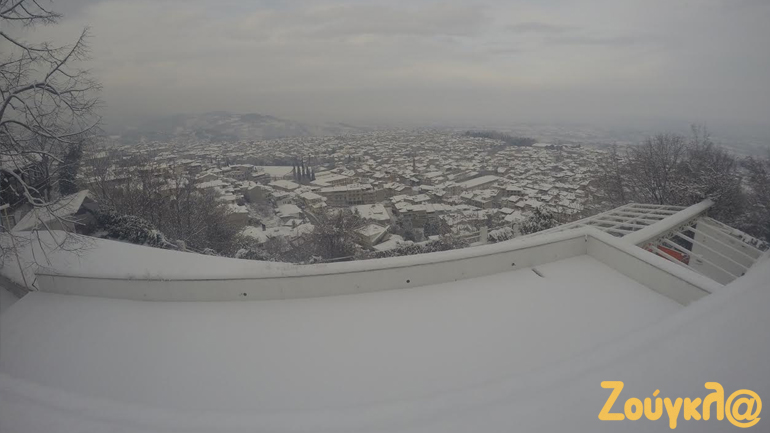 Η «Ηρωική» και… πάλλευκη πόλη της Νάουσας