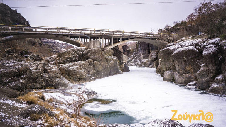 Πάγωσε ο Βενέτικος στα Γρεβενά