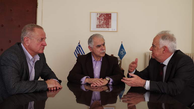 Τα ΕΛΠΕ «θερμαίνουν» τους πρόσφυγες