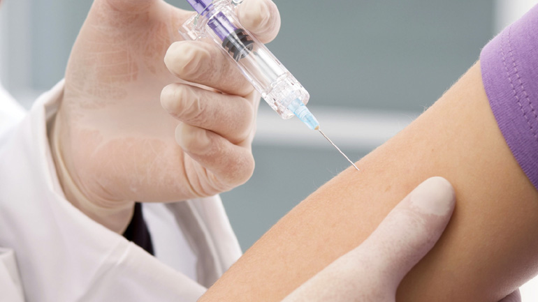 Το εμβόλιο για τον HPV: Ποιoς το χρειάζεται, πώς λειτουργεί;