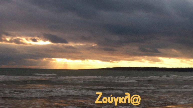 Μαγευτικό ηλιοβασίλεμα στην Ηλεία