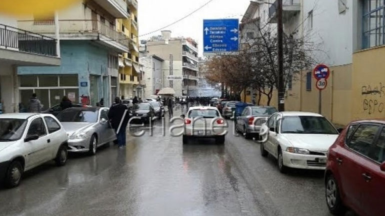 Βέροια: Ένταση στα εγκαίνια γραφείων της Χρυσής Αυγής