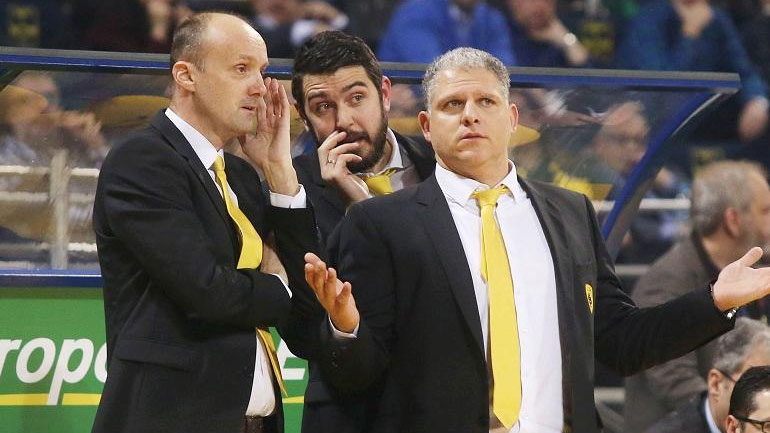 Ζντοβτς: «Αναλαμβάνω την ευθύνη»